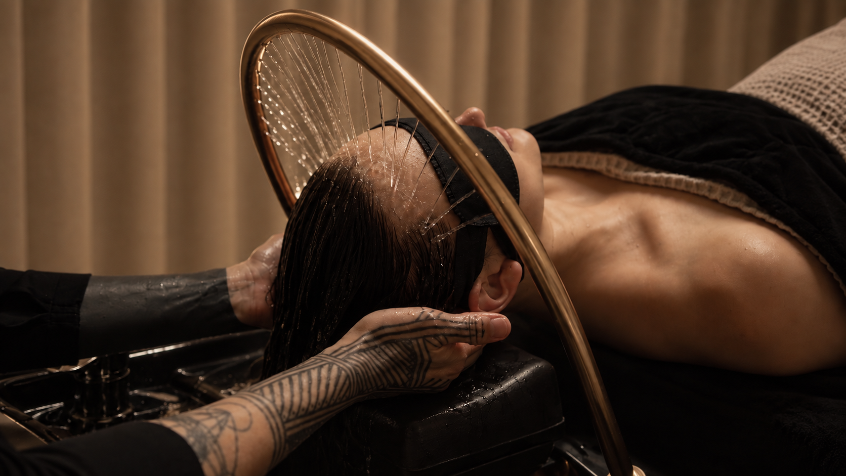 Real AIMT head spa halo rinse treatment in progress